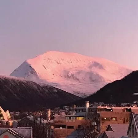 Aurora Centrum Leilighet